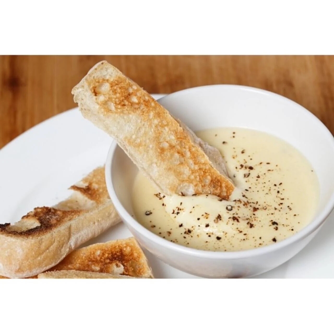 GEHL'S QUESO BLANCO CHEESE SAUCE WITH 2.0 VALVE 60 OZ BAG - Image 4